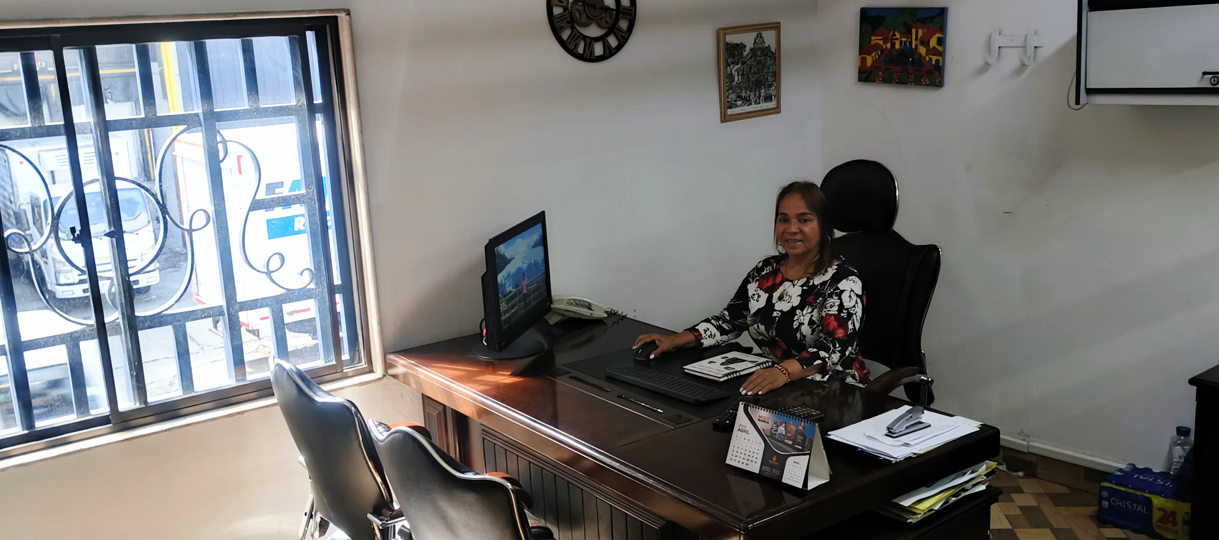 Adriana Jiménez Morales, gerente de SOTRAL, en su oficina